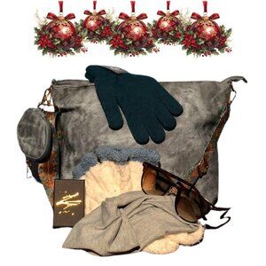 Silver Jewelry and Bags 7 Piece Women's Bundle Pack Gift Retail Value $120